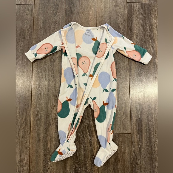 2 Carters Fleece Footed Sleepers - Picture 3 of 13
